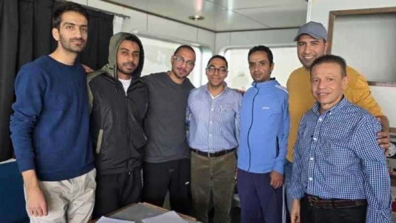 الإفراج عن البحارة المصريين المحتجزين على السفينة ”ريم الخليج” في إيران