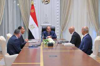 الرئيس السيسي يوجه بتطوير المناهج والرقمنة وإعادة هيكلة القبول الجامعي وفق احتياجات سوق العمل