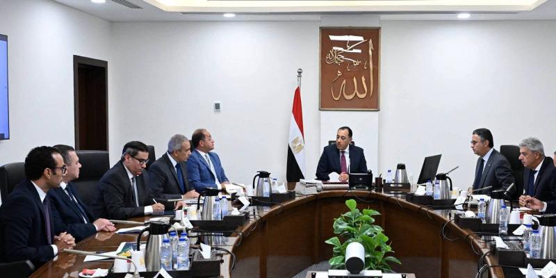 اجتماع رئيس الوزراء 