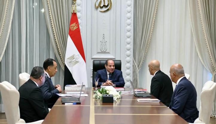 الرئيس السيسي يوجه بتكثيف إقامة معارض بيع المستلزمات الدراسية بأسعار مناسبة