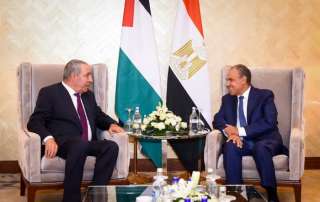 مصر وفلسطين تبحثان تطورات غزة والضفة الغربية ودعم تنفيذ خطة السلام مصر وفلسطين تبحثان تطورات غزة والضفة الغربية ودعم تنفيذ خطة السلام