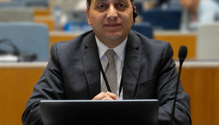 المستشار محمد عادل متحدثاً باسم رئاسة مجلس الوزراء