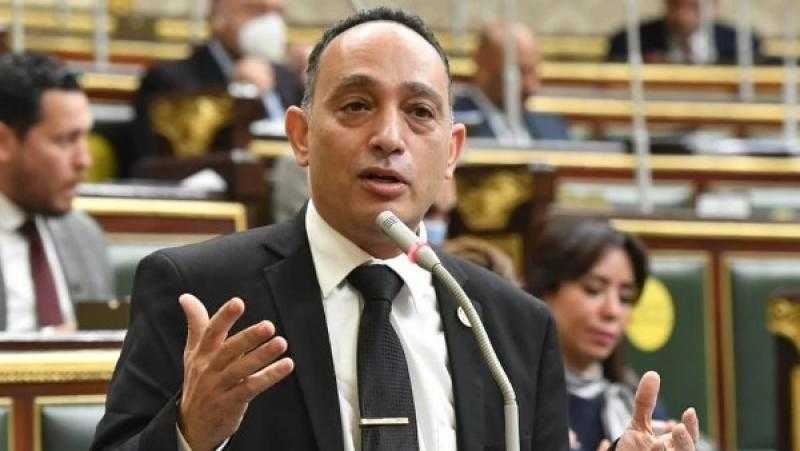 البياضي يطالب بتحقيق شامل في حادث أتوبيس جنوب سيناء.. المصريون ينتقلون من نعي إلى نعي دون محاسبة مسئول