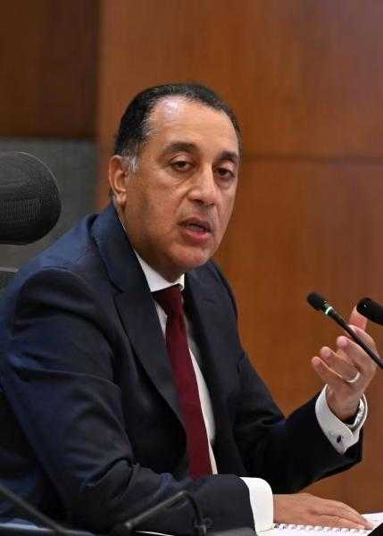 مدبولى يستعرض تقريرًا حول إنجازات الرعاية الصحية.. 94 مليون خدمة علاجية ل6.7 مليون منتفع
