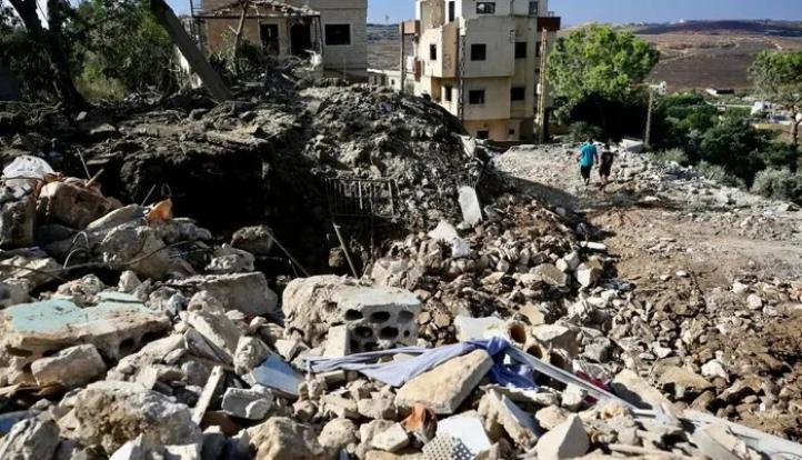 11 شهيدا بينهم رضيعان ومسعفان في غارات إسرائيلية على جنوب لبنان