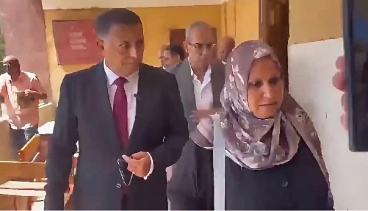 محافظ القليوبية؛ مديرة المدرسة لم تنفق من مالها الخاص ولم اتخذ ضدها إجراءات عقابية