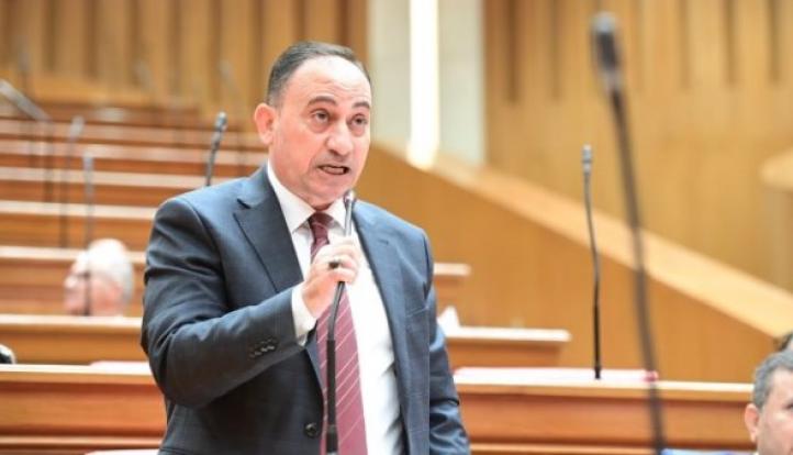 سؤال برلماني لتحويل المصانع إلى شريك أساسي في صناعة خريجي التعليم الفني
