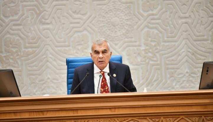 رئيس الشيوخ يعلن رفع الجلسة حتى 6 أكتوبر ويدعو الأعضاء لتسجيل رغبات عضوية اللجان