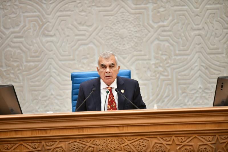 رئيس الشيوخ يعلن رفع الجلسة حتى 6 أكتوبر ويدعو الأعضاء لتسجيل رغبات عضوية اللجان