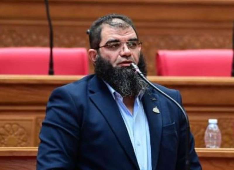 بوابة البرلمان