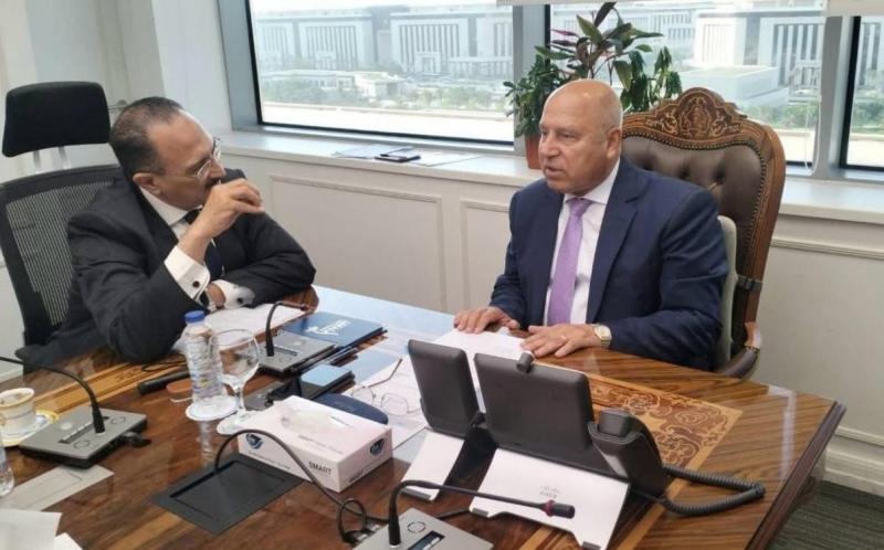 بعد مطالبة برلمانية.. ”النقل” تعلن صيانة طريق بركة السبع - حنون بطول 9 كم