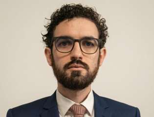 حزب العدل يدين بأشد العبارات الاعتداء الذي استهدف مطار الملك خالد الدولي... حزب العدل يدين بأشد العبارات الاعتداء الذي استهدف مطار الملك خالد الدولي في الرياض