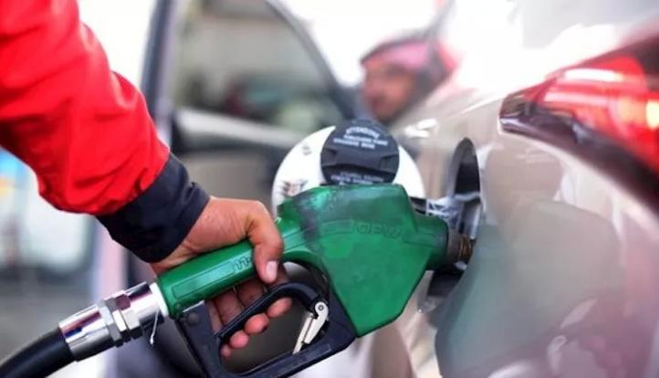 تثبيت أسعار المحروقات: لجنة التسعير التلقائي تقرر الإبقاء على أسعار المنتجات البترولية