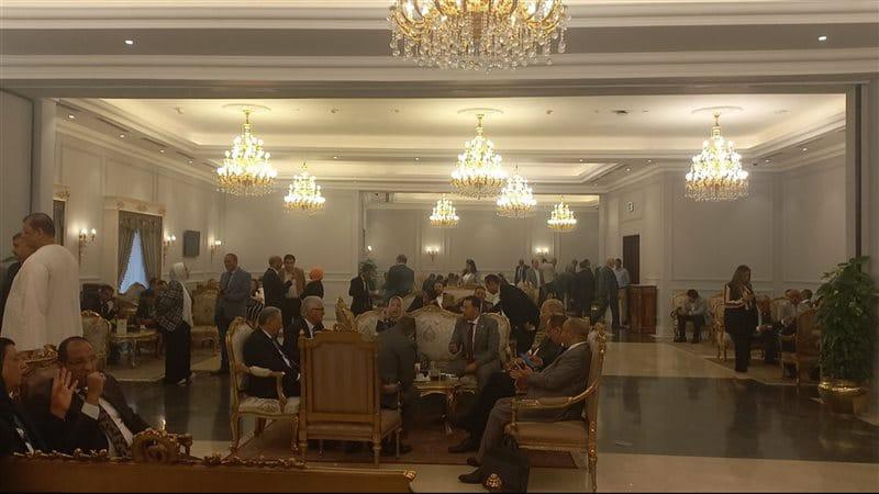 بوابة البرلمان