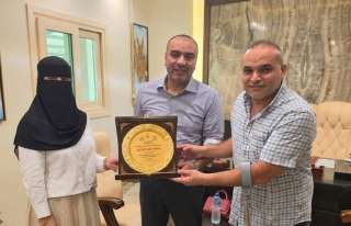 في لفتة وفاء.. فرسان الإرادة يكرمون النائب محمد أبو حجازي