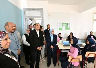 رئيس الوزراء يفتتح مدرسة المتفوقين فى العلوم والتكنولوجيا «STEM» بالسويس
