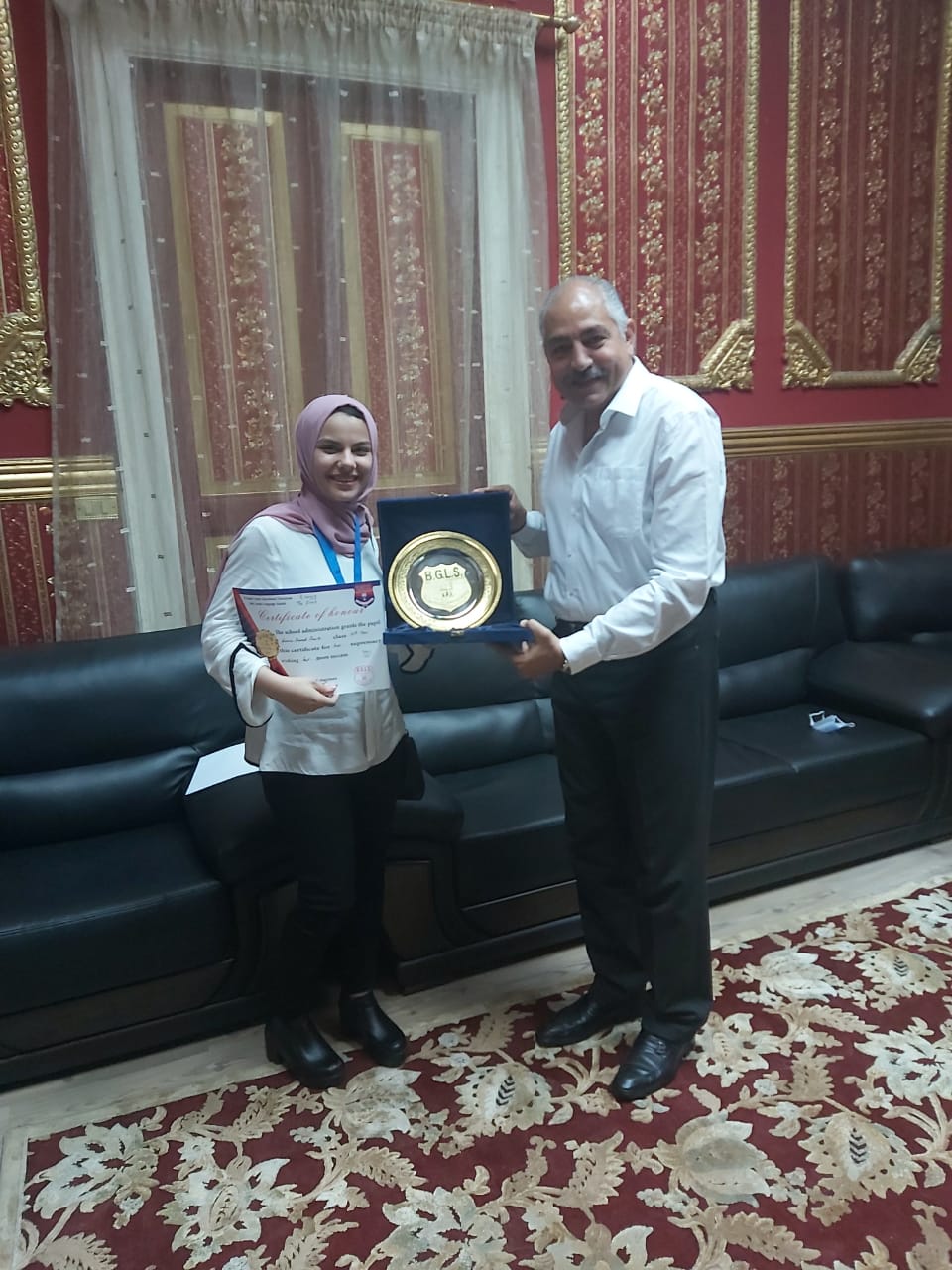 38d8ade1632fb0ae5403b6afee45d27a.jpg